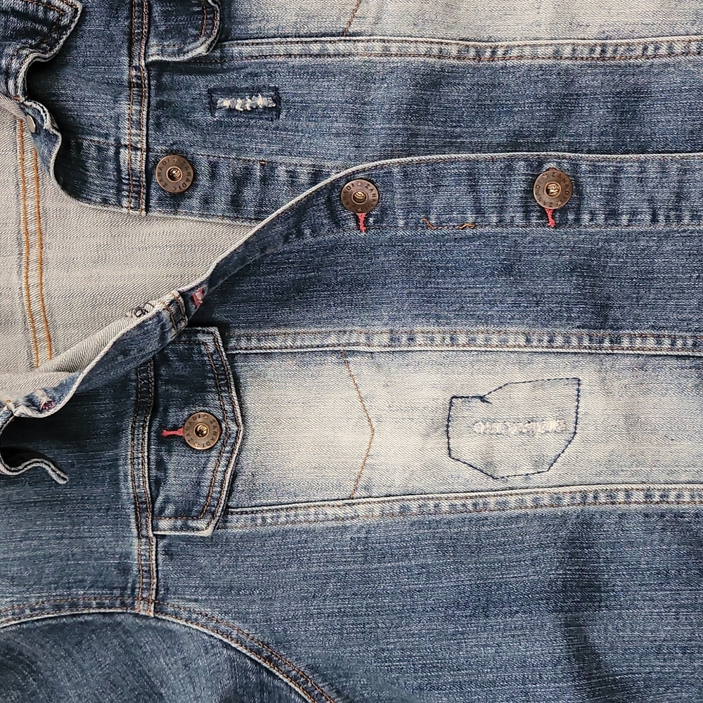 Vintage very 80's 2X Distressed Jean Jacket - Picture 2 of 5